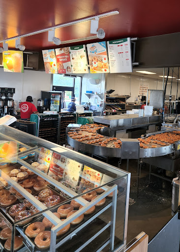 Bakery «Krispy Kreme Doughnuts», reviews and photos, 7514 Parkway Dr, Lone Tree, CO 80124, USA