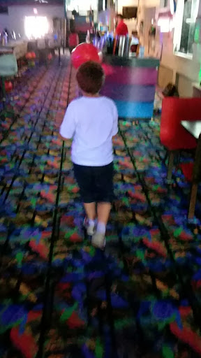 Bowling Alley «Suburban Bowling Lanes», reviews and photos, 735 Chestnut Ridge Rd, Morgantown, WV 26505, USA