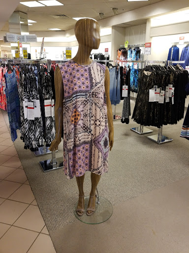 Department Store «Bon-Ton», reviews and photos, 100 Chambersburg Mall, Chambersburg, PA 17202, USA