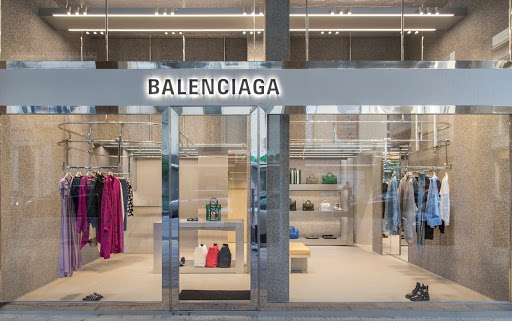 BALENCIAGA