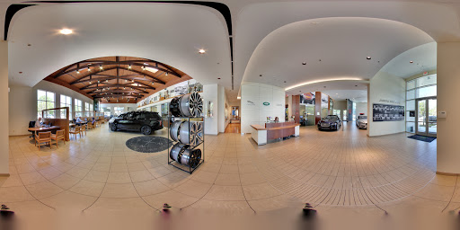 Land Rover Dealer «Jaguar Land Rover Austin», reviews and photos, 1515 W 5th St, Austin, TX 78703, USA
