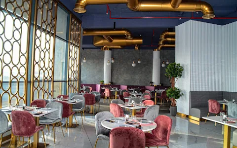 The Lounge restaurant & cafe image