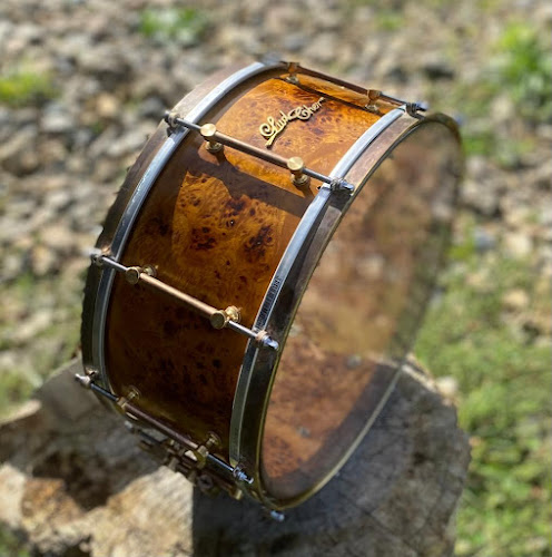 Magasin d'instruments de percussion Ludcher Drum Company Saint-Senier-de-Beuvron