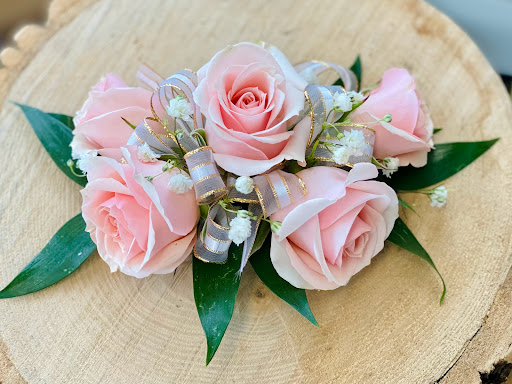 Florist «Perkasie Florist», reviews and photos, 101 N 5th St, Perkasie, PA 18944, USA