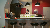 Atmosphère du Restaurant de sushis Mon Coin d'Asie - Les nems ont du sushi à se faire... à Agen - n°1