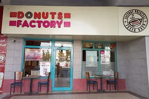 Donuts Factory image