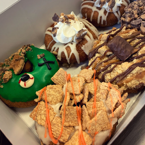 Donut Shop «The Donut Conspiracy», reviews and photos, 1971 E Beltline Ave NE #123, Grand Rapids, MI 49525, USA