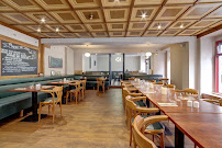 Atmosphère du Restaurant Brasserie de l'Académie à Mâcon - n°12