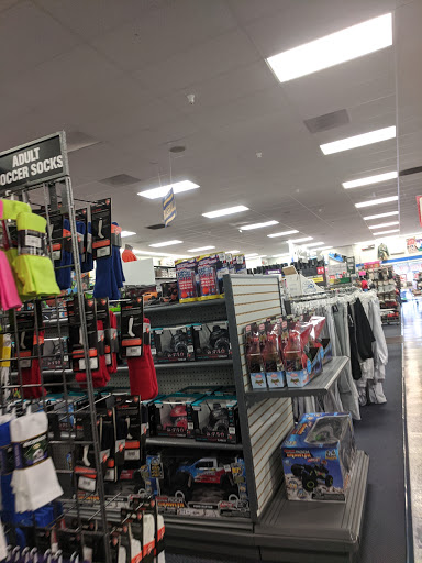 Sporting Goods Store «Big 5 Sporting Goods - Hollister», reviews and photos, 251 McCray St, Hollister, CA 95023, USA