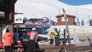 Photo n°10 de Richard 3 Sports / Ski Republic - Alpe d'Huez à Huez ()