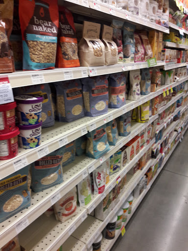 Grocery Store «New Seasons Market Hawthorne», reviews and photos, 4034 SE Hawthorne Blvd, Portland, OR 97214, USA