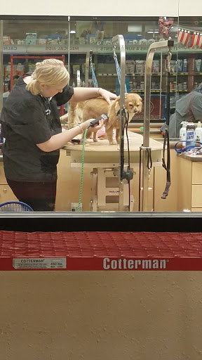 Pet Supply Store «PetSmart», reviews and photos, 2000 Clements Bridge Rd, Woodbury, NJ 08096, USA