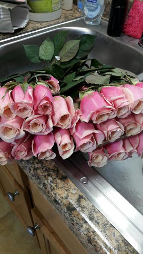 Florist «GlobalRose - Fresh Flowers and Roses at Wholesale Prices», reviews and photos, 7225 NW 25th St #217, Miami, FL 33122, USA