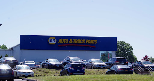 Auto Parts Store «NAPA Auto Parts - Genuine Parts Company», reviews and photos, 1260 Newfield St, Middletown, CT 06457, USA