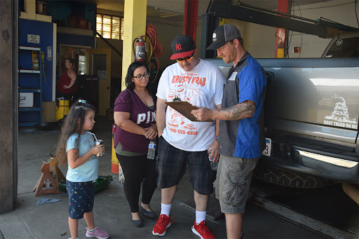 D&E Auto Repair image