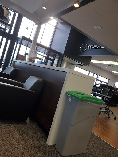 Mazda Dealer «Holiday Mazda», reviews and photos, 416 N Rolling Meadows Dr, Fond du Lac, WI 54937, USA