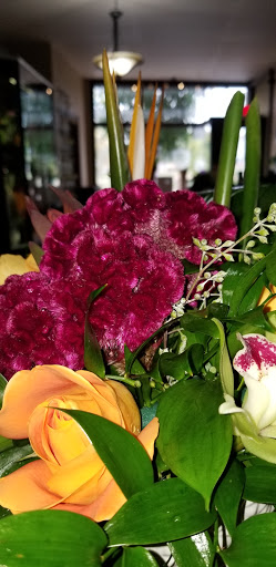 Florist «Battiste LaFleur Galleria», reviews and photos, 825 E Long St, Columbus, OH 43203, USA