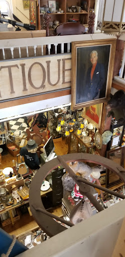 Used Furniture Store «White Elephant Shop», reviews and photos, 32 Main St, Essex, MA 01929, USA