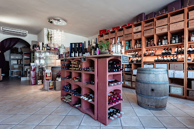 CAVE DI VIN (Jecreemacave par Di Vin) à Maubec