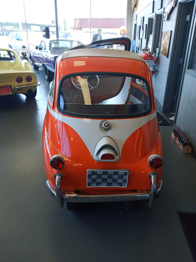 Used Car Dealer «Affordable Classics Inc», reviews and photos, 19895 SE McLoughlin Blvd, Gladstone, OR 97027, USA