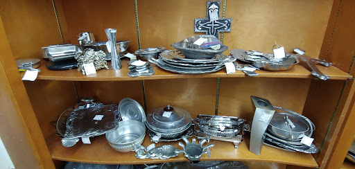 Donations Center «The Guild Shop», reviews and photos