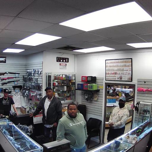 Pawn Shop «Cash Money Pawn & Gun», reviews and photos, 5015 Portsmouth Blvd, Portsmouth, VA 23701, USA