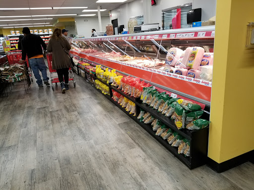 Grocery Store «Save-A-Lot», reviews and photos, 405 S Circle Dr, Colorado Springs, CO 80910, USA