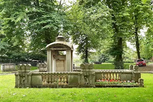 Saint Pancras Gardens image