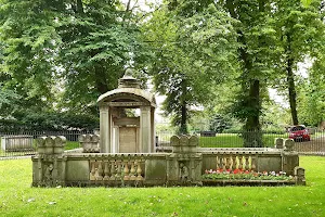 St Pancras Gardens image