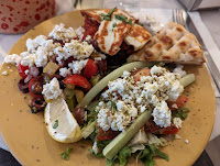 Salade grecque du Restaurant grec Filakia, Petit Café d'Athènes à Paris - n°1