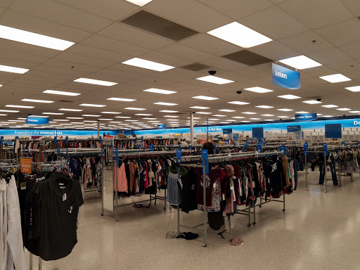 Clothing Store «Ross Dress for Less», reviews and photos, 5220 Jimmy Lee Smith Pkwy, Hiram, GA 30141, USA