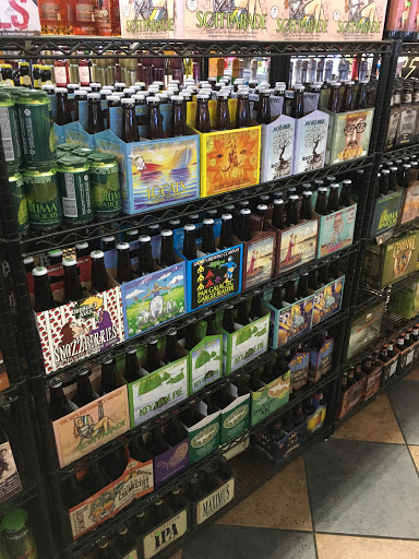 Liquor Store «Royal Liquor», reviews and photos, 808 Center Rd #3, Flint, MI 48506, USA