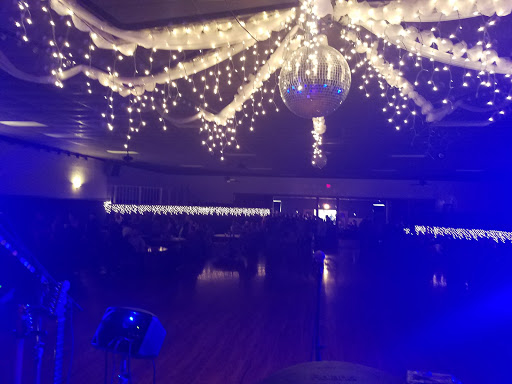 Bowling Alley «The Hardwoods Bowling and Banquet Center», reviews and photos, 1091 E Center St, Ithaca, MI 48847, USA