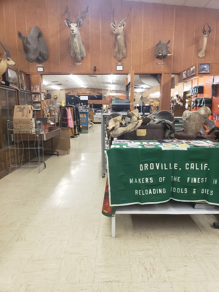 Huntingtons Sportsmans Store Oroville, CA 95965 Location, Reviews