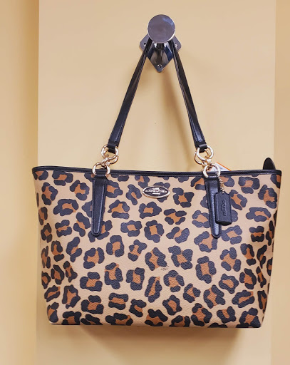 Clothing Store «Passion For Fashion», reviews and photos, 12767 Chillicothe Rd, Chesterland, OH 44026, USA