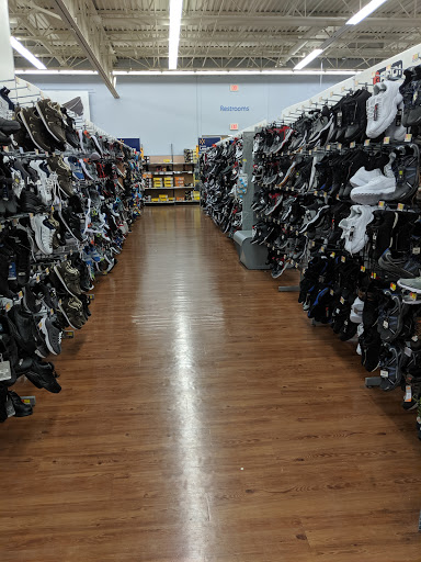 Department Store «Walmart Supercenter», reviews and photos, 100 Valley Pkwy, Whitinsville, MA 01588, USA