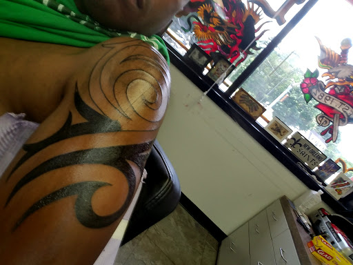 Tattoo Shop «Electro Magnetic Tattoo Studio», reviews and photos, 1005 Canal Dr, Chesapeake, VA 23323, USA