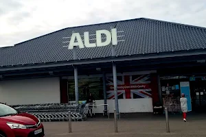 ALDI image