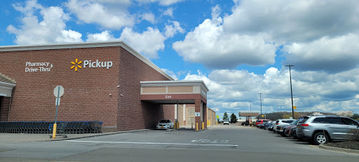 Department Store «Walmart Supercenter», reviews and photos, 4235 Veteran Dr, Geneseo, NY 14454, USA