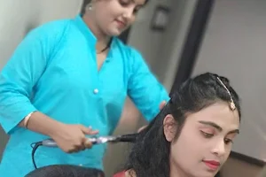 The Kratika Beauty Salon image