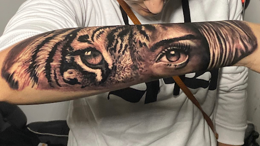 Explore tattoo ideas daisy, creative tattoo ideas in Fort Wayne, available at Grade A Tattoos and Body Piercing