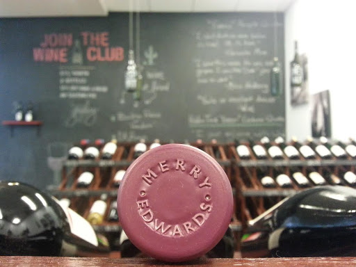 Wine Store «Hidden Track Bottle Shop», reviews and photos, 111 W Monroe St #120, Phoenix, AZ 85003, USA