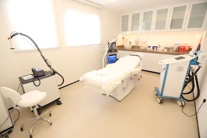 The One Clinic Dubai image