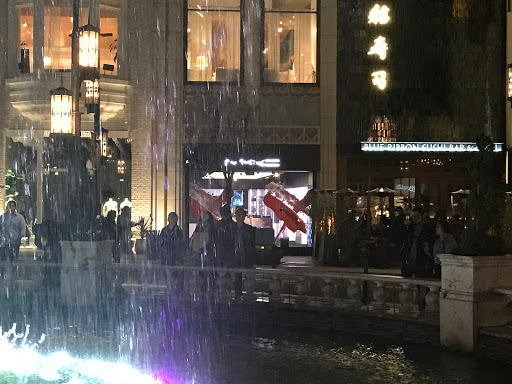 Cosmetics Store «MAC Cosmetics», reviews and photos, 189 The Grove Dr, Los Angeles, CA 90036, USA