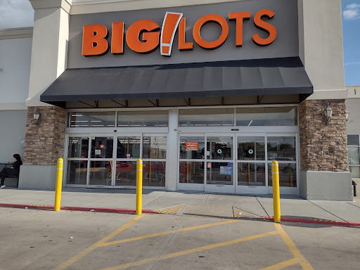 Discount Store «Big Lots», reviews and photos, 4165 E Harry St, Wichita, KS 67218, USA