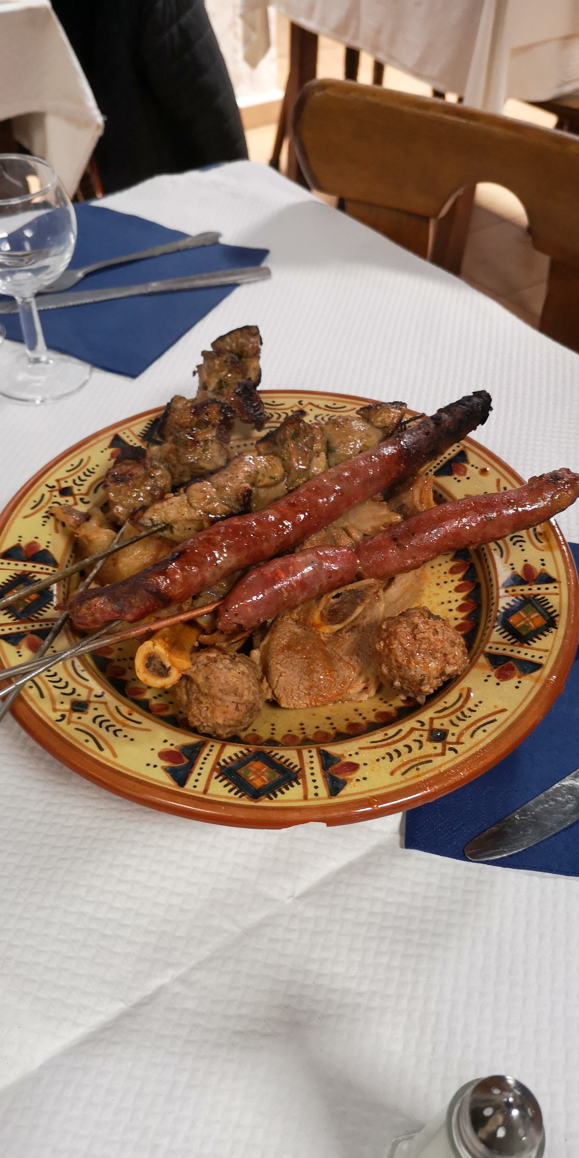 Photo n° 5 de l'avis de BARRD.A fait le 30/04/2018 à 13:33