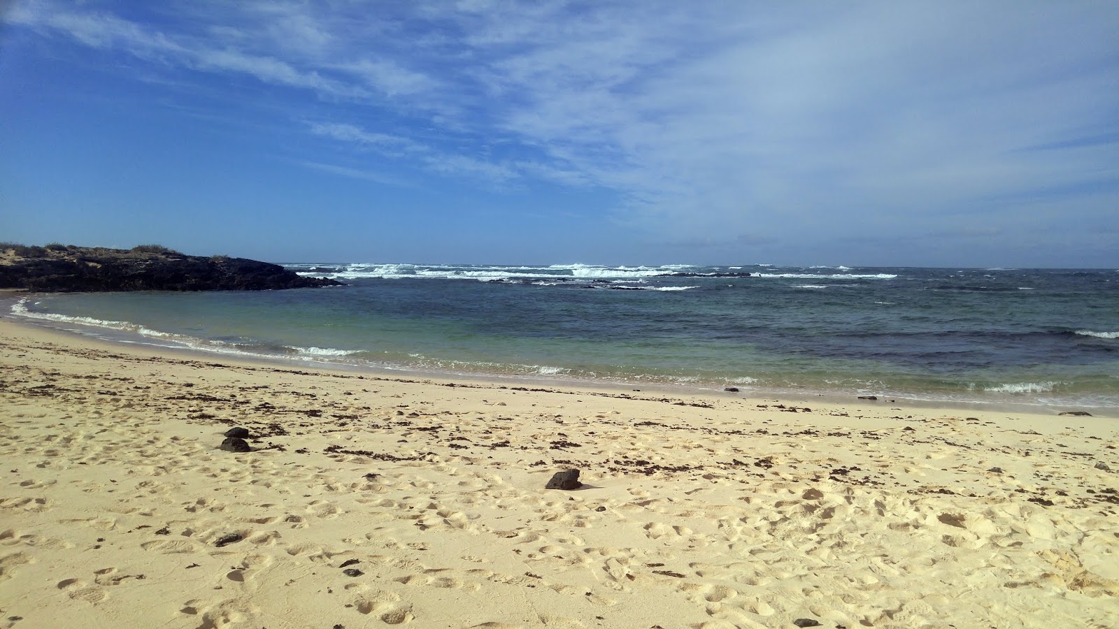 Foto de Playa La Barra localizado em área natural