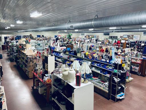 Thrift Store «Gridley Spare & Share Shoppe», reviews and photos, 111 N Ford St, Gridley, IL 61744, USA