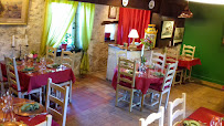 Atmosphère du Restaurant français Restaurant L'Étape Gourmande à Villandry - n°18