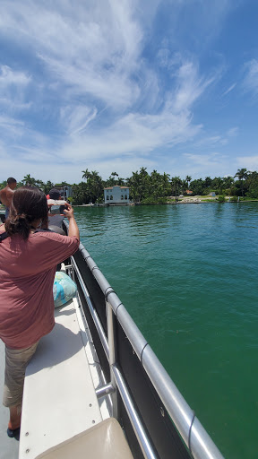 Bus Tour Agency «Miami Double Decker», reviews and photos, 303 Lincoln Rd, Miami Beach, FL 33139, USA